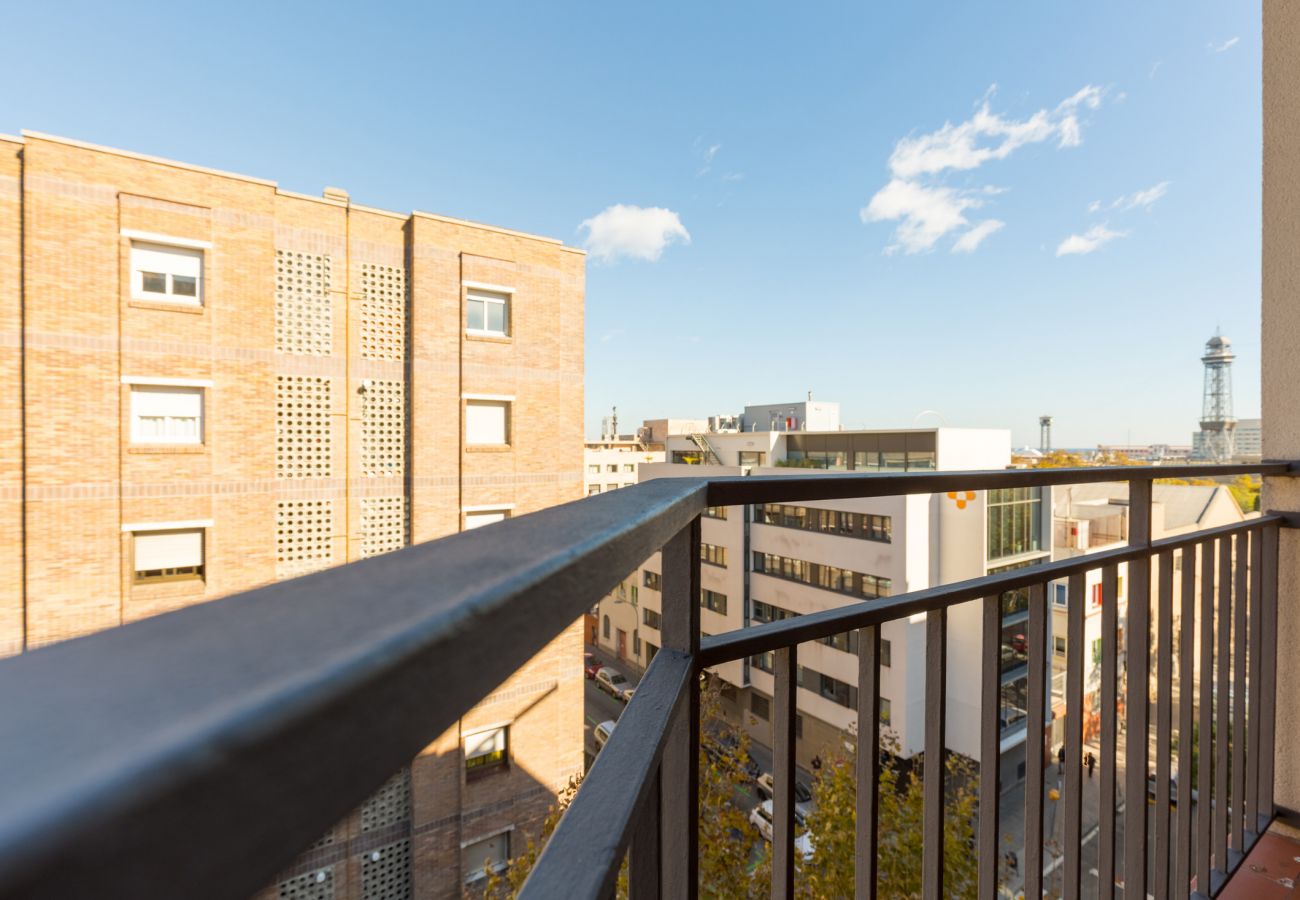 Apartamento em Barcelona - PORT BCN, classic 3bed with balcony