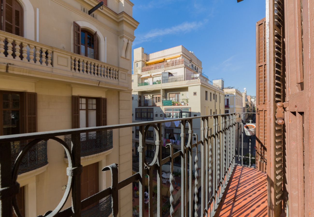 Apartamento em Barcelona - GRACIA SUITE, balcony