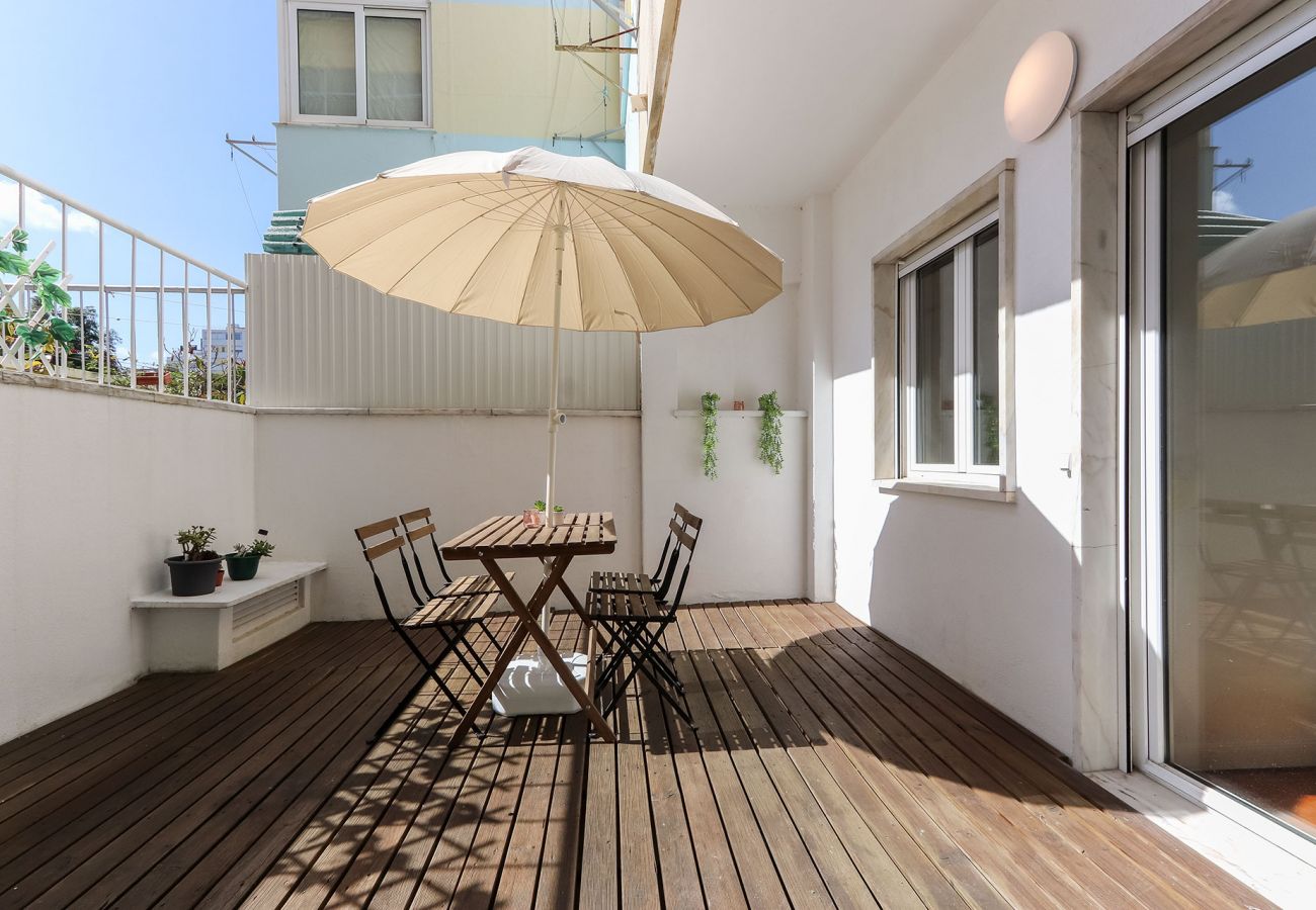 Apartamento em Lisboa - ENTRECAMPOS TERRACE by HOMING
