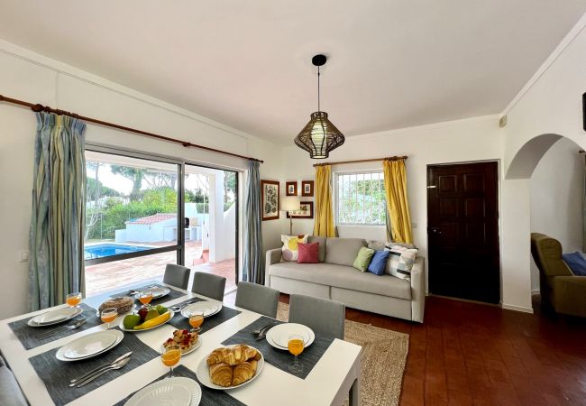 Villa em Vilamoura - VILAMOURA OCEAN VILLA WITH POOL by HOMING