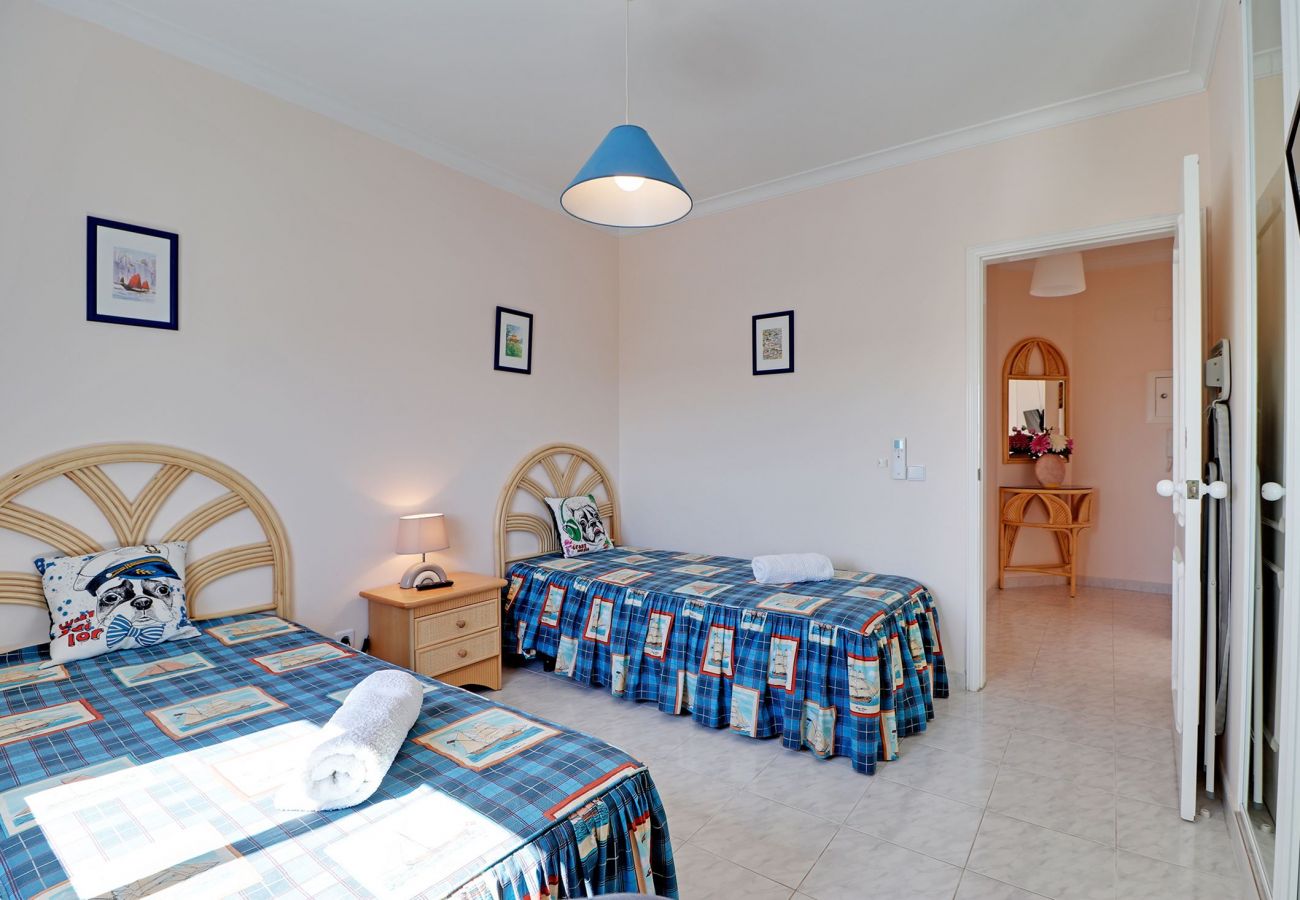 Apartamento em Galé - ALBUFEIRA CONCEPT WITH POOL by HOMING