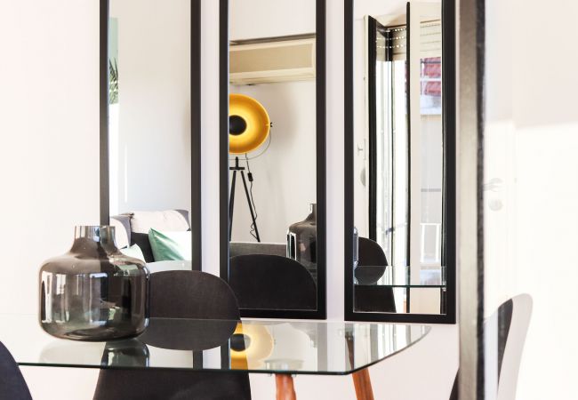 Apartamento em Lisboa - MARQUES BALCONY by HOMING