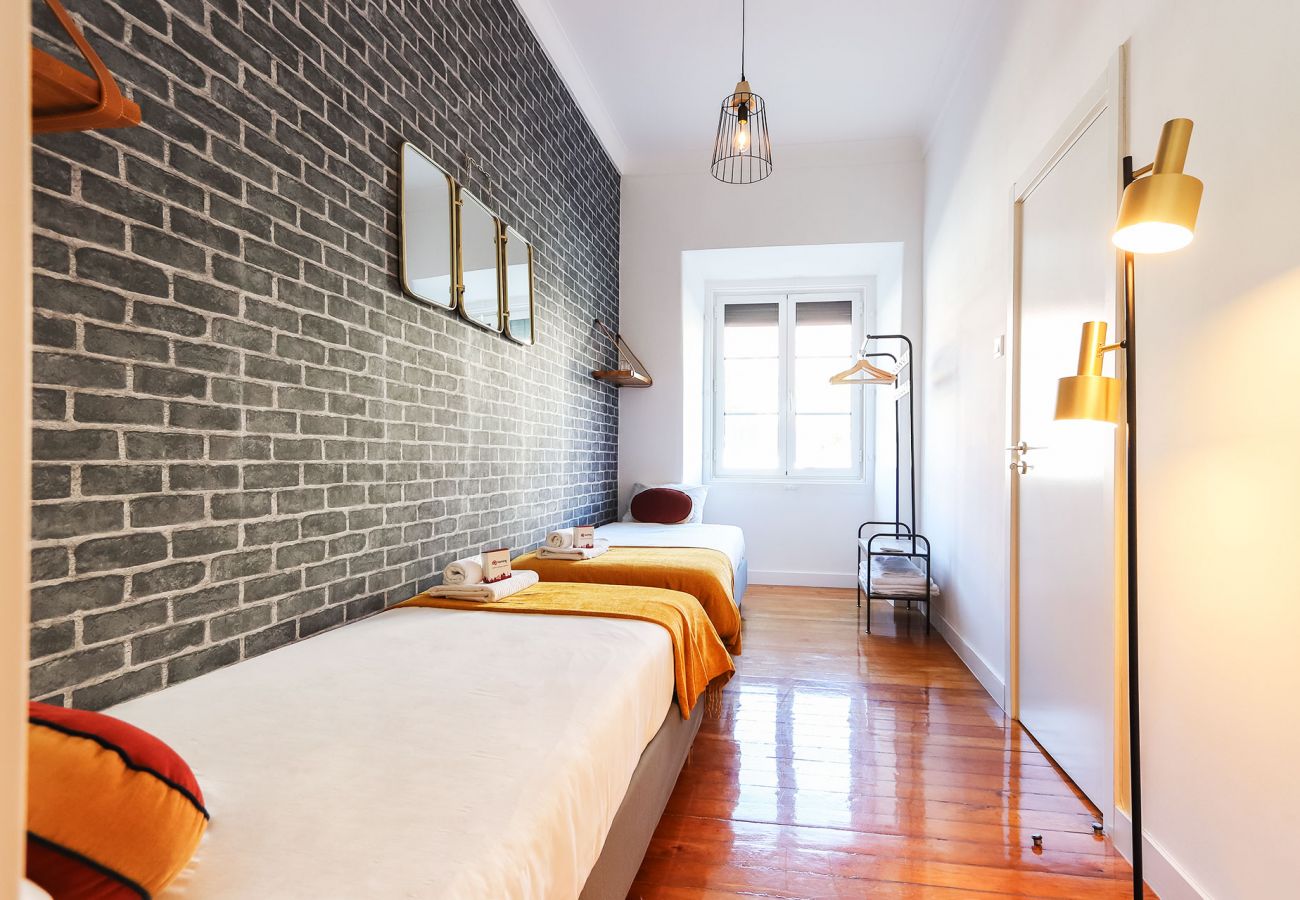 Apartamento em Lisboa - RATO DESIGN WITH TERRACE by HOMING