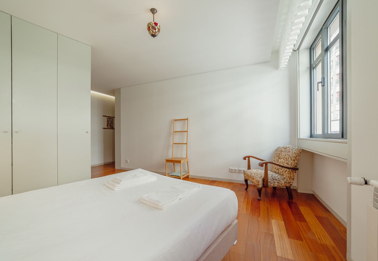Apartamento em Porto - GRAND DOWNTOWN BANDEIRA by HOMING