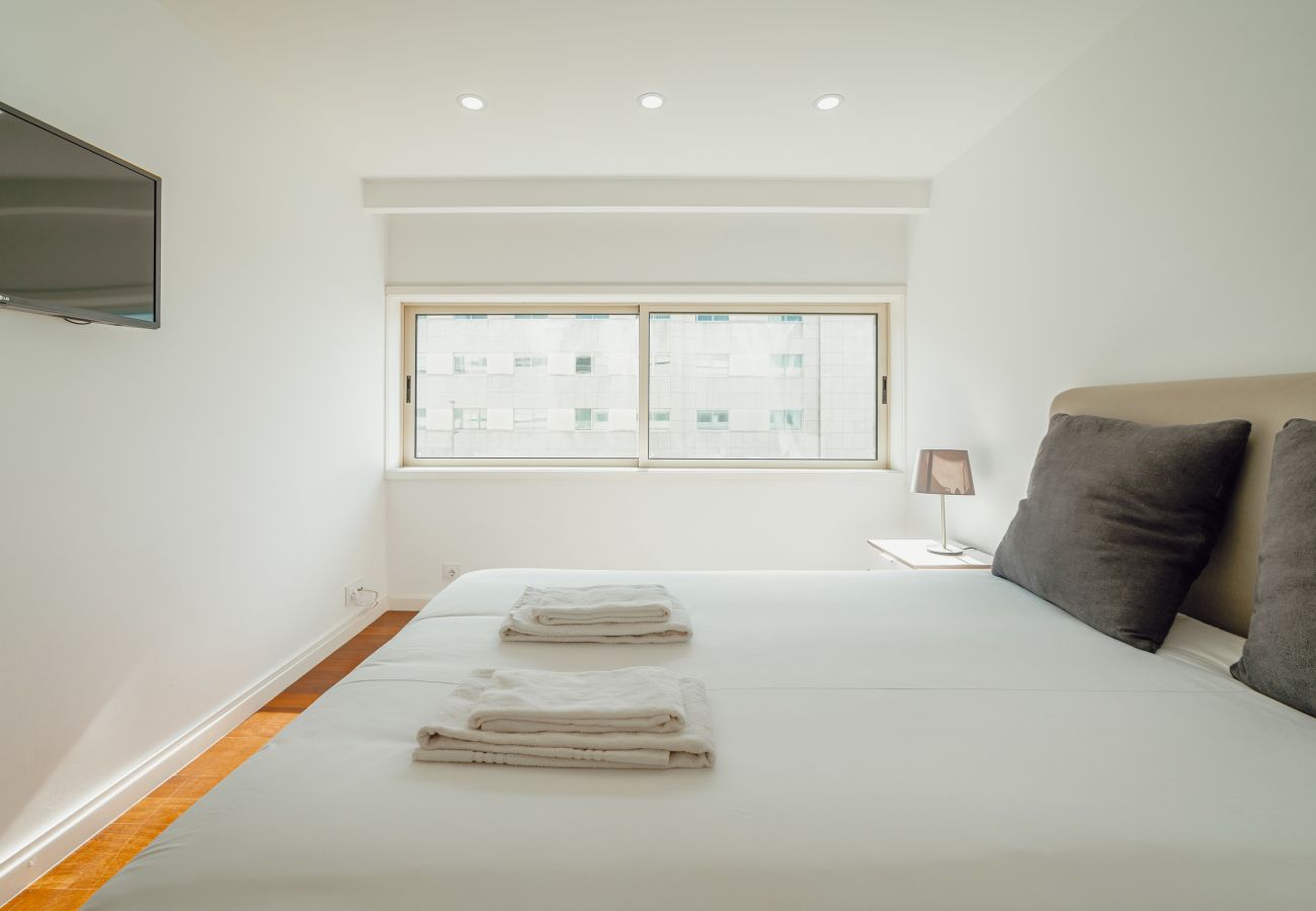 Apartamento em Matosinhos - GRAND & MODERN WITH SEA VIEW by HOMING