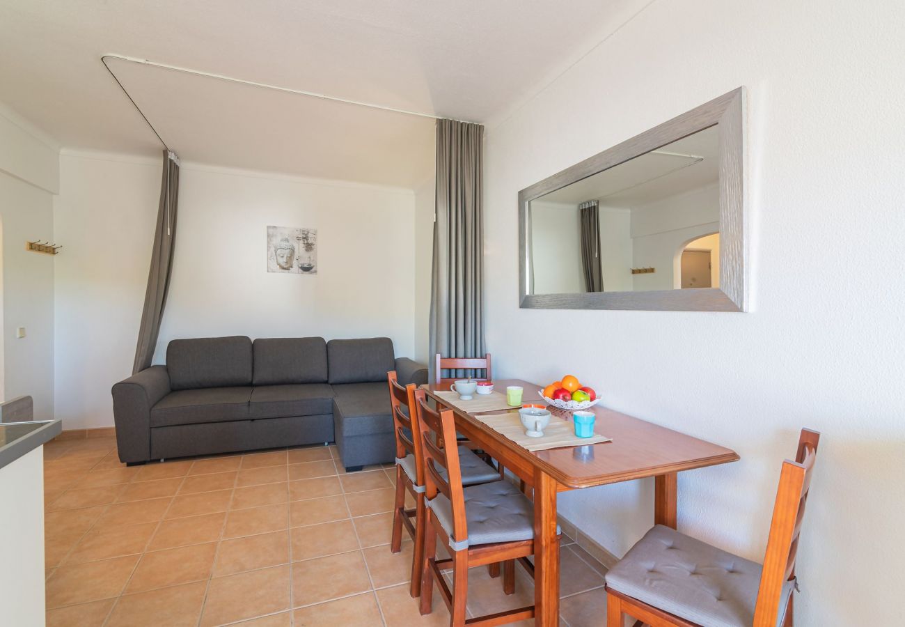Apartamento em Vilamoura - VILAMOURA COSY 2 WITH POOL by HOMING