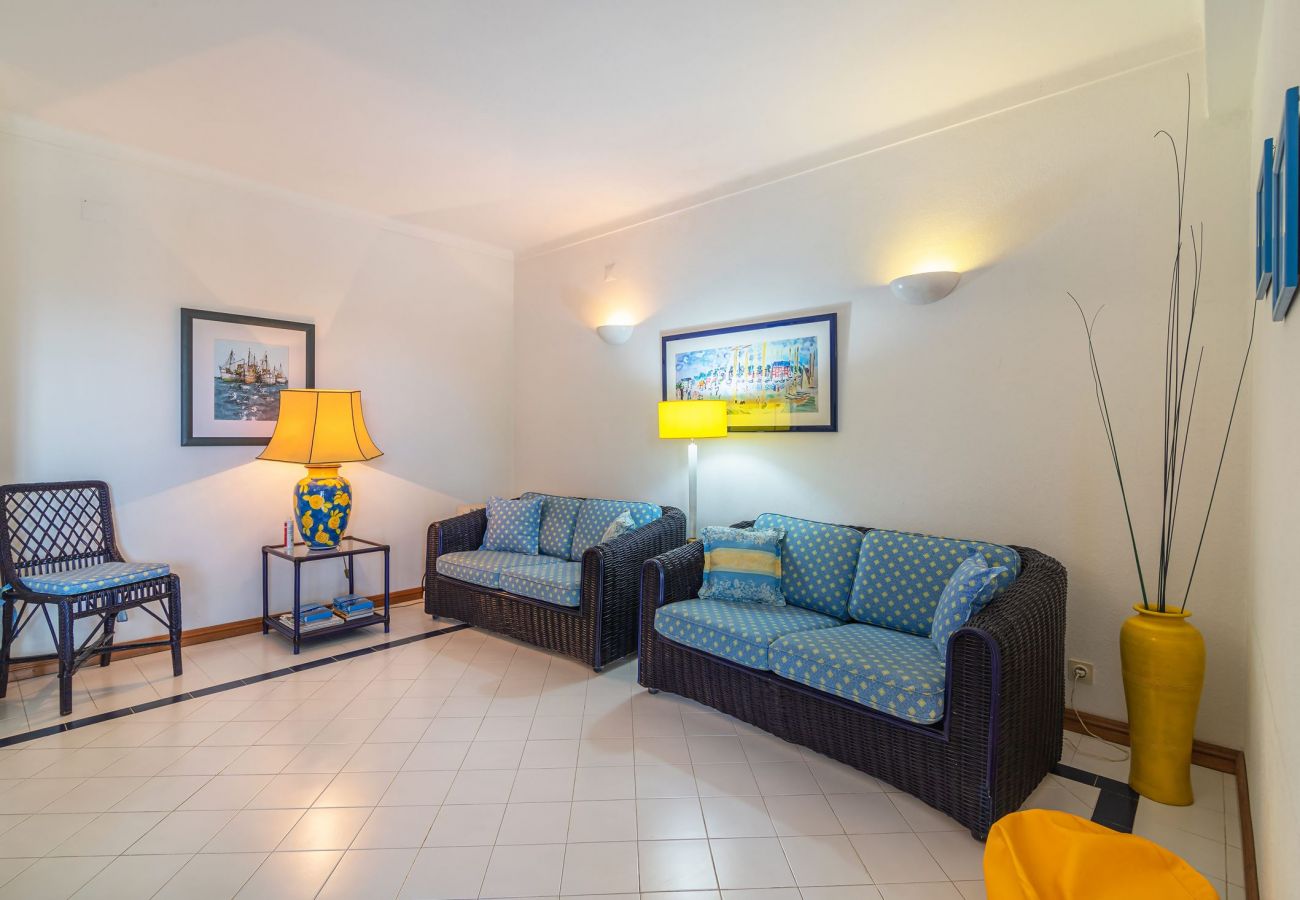 Apartamento em Albufeira - ALBUFEIRA SALGADOS BEACH 2 by HOMING