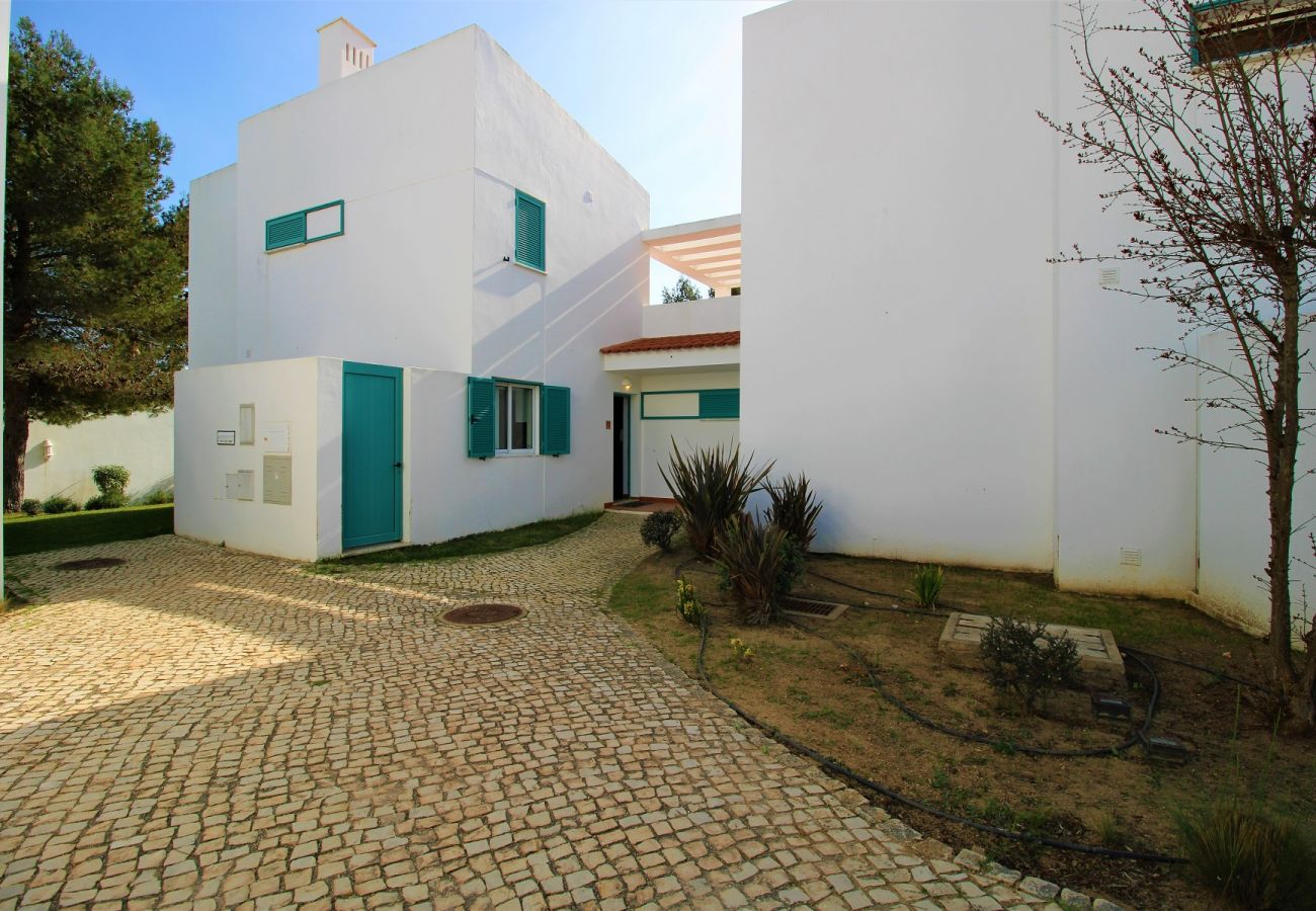 Villa em Alvor - PRAINHA ALGARVE VILLA WITH POOL by HOMING
