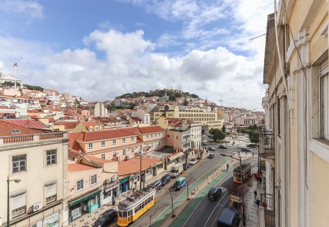 Quarto em Lisboa - DOWNTOWN PALMA SUITES 402 by HOMING