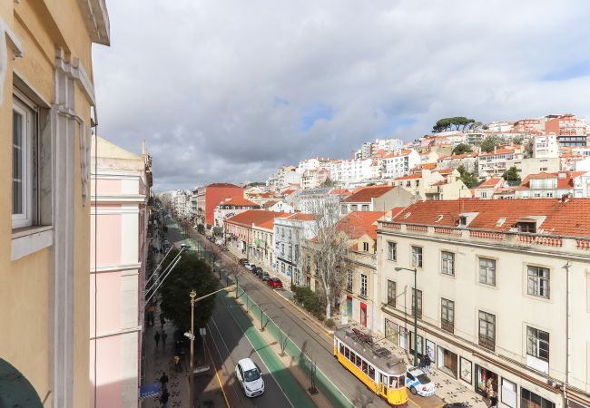 Quarto em Lisboa - DOWNTOWN PALMA SUITES 402 by HOMING