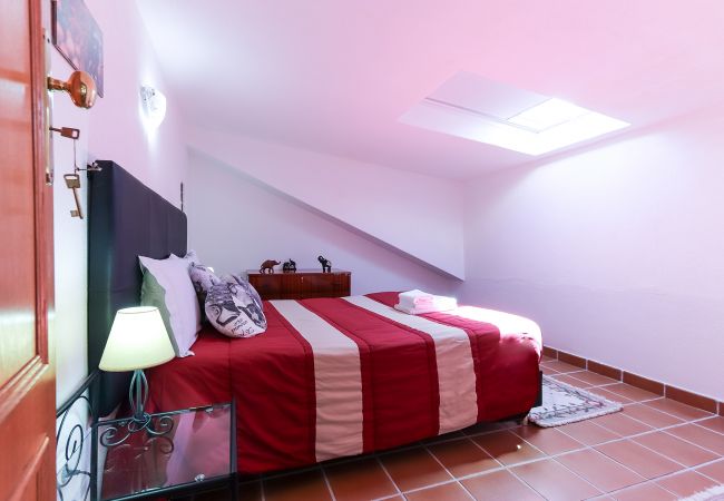 Apartamento em Aldeia de Juzo - GUINCHO TYPICAL HOUSE II by HOMING