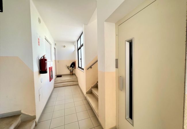 Apartamento em Albufeira - ALBUFEIRA CLASSIC 1 WITH POOL by HOMING