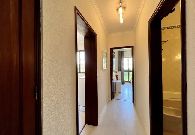 Apartamento em Vilamoura - VILAMOURA BRIGHTNESS APARTMENT WITH POOL by HOMING