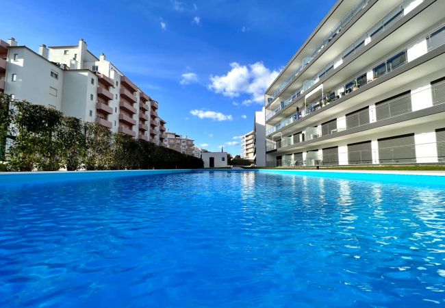 Apartamento em Portimão - PRAIA DA ROCHA TWINS 2 WITH POOL by HOMING