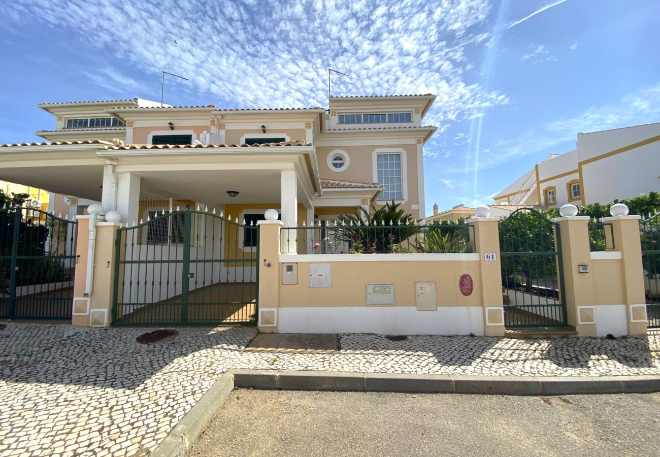 Villa em Pêra - PÊRA AMAZING VILLA WITH POOL by HOMING