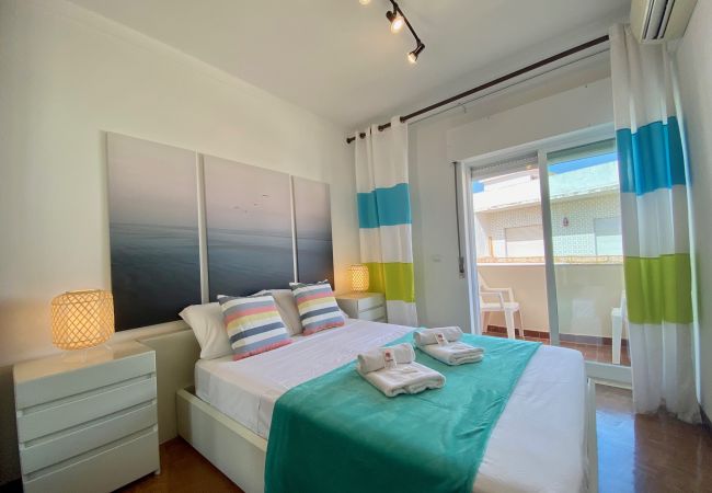 Apartamento em Quarteira - QUARTEIRA BEACH APARTMENT by HOMING