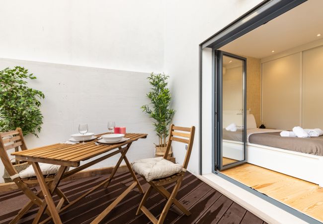 Apartamento em Lisboa - BELEM DESIGN 07 by HOMING