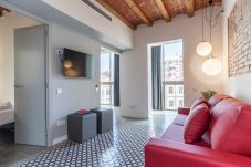 Apartment in Barcelona - DELUXE, central, boho, views, 3 bedrooms