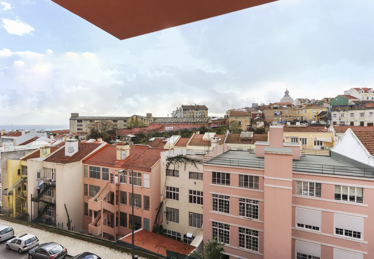 Apartment in Lisbon - MODERN GRAÇA by HOMING