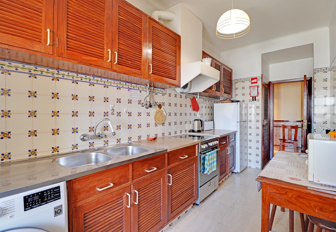 Apartment in Monte Gordo - MONTE GORDO BEACHVIEW 2 by HOMING