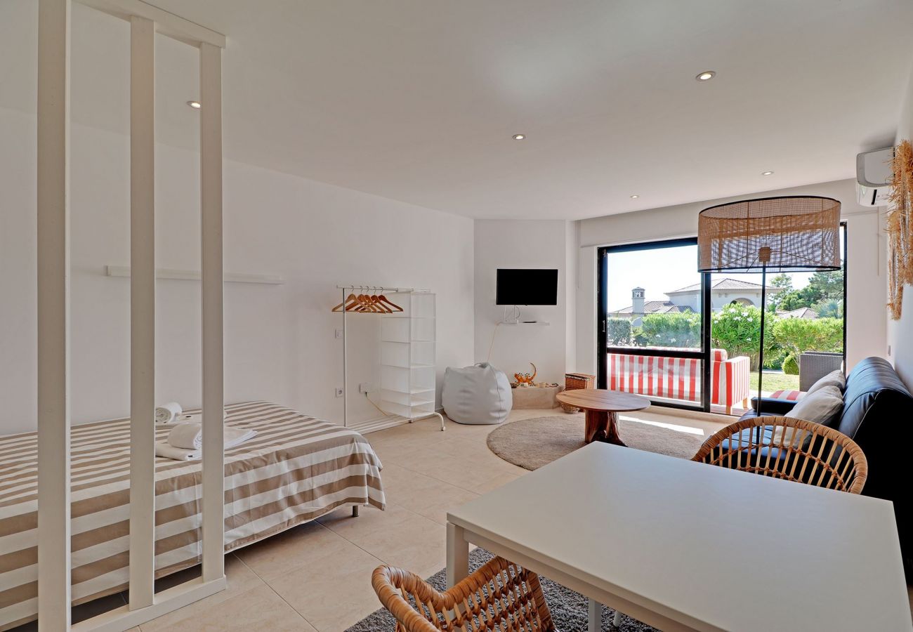 Apartment in Quinta do Lago - QUINTA DO LAGO VICTORY VILLAGE WITH POOL by HOMING