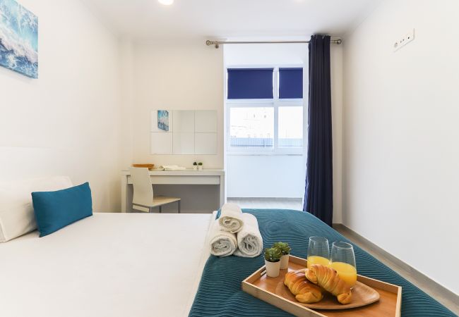 Rent by room in Lisbon - DOWNTOWN PALMA SUITES 304 by HOMING