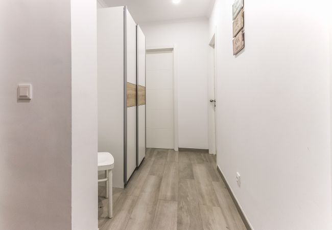 Rent by room in Lisbon - DOWNTOWN PALMA SUITES 304 by HOMING
