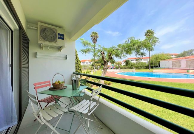 Apartment in Albufeira - ALBUFEIRA TWINS 2 WITH POOL by HOMING