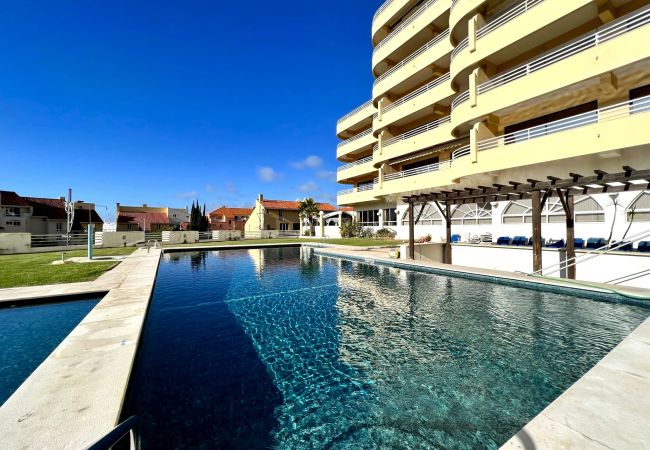 Apartment in Vilamoura - VILAMOURA MARINA MAR 1 WITH POOL by HOMING