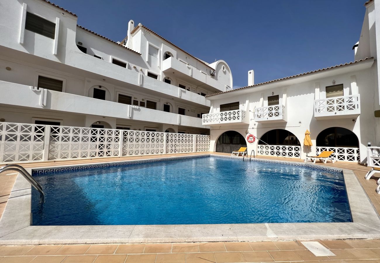 Apartment in Albufeira - ALBUFEIRA CENTRAL 4 by HOMING