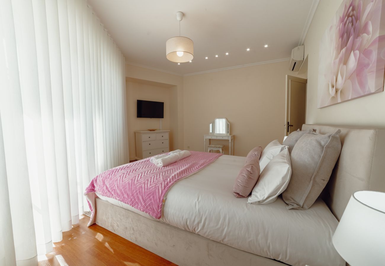 Apartment in Porto - ALEGRIA PREMIUM II by HOMING