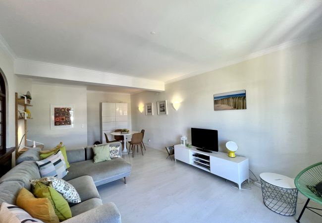 Apartment in Vilamoura - VILAMOURA BRIGHTNESS APARTMENT WITH POOL by HOMING
