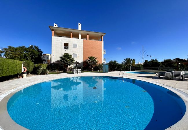 Apartment in Albufeira - ALBUFEIRA MODERN 4 WITH POOL by HOMING