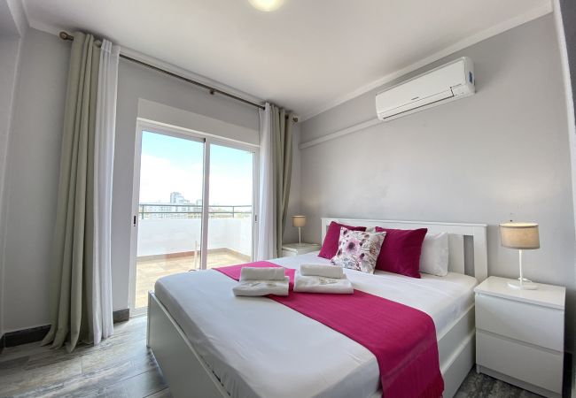 Apartment in Quarteira - QUARTEIRA OCEAN BREEZE 2 by HOMING