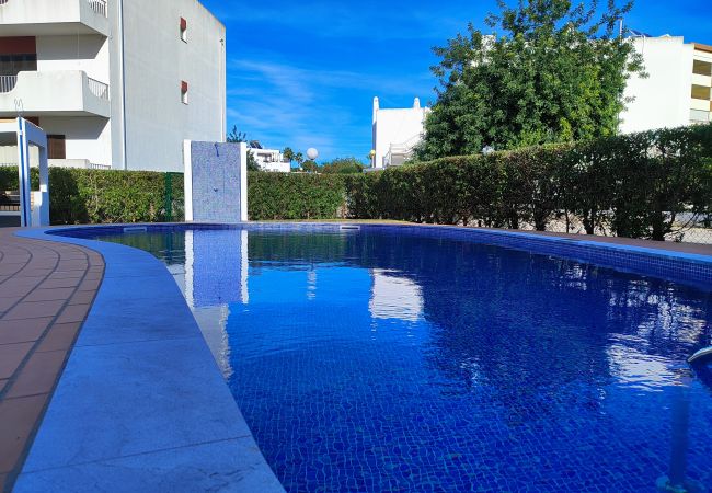 Apartment in Vilamoura - VILAMOURA TWINS 2 WITH POOL by HOMING