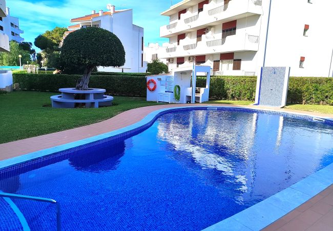 Apartment in Vilamoura - VILAMOURA TWINS 2 WITH POOL by HOMING