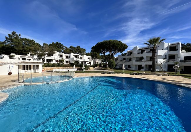 Apartment in Albufeira - ALBUFEIRA BALAIA GOLF VILLAGE 4 WITH POOL by HOMIN