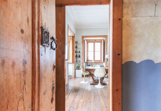 Rent by room in Lisbon - DOWNTOWN VINTAGE SUITE III By HOMING