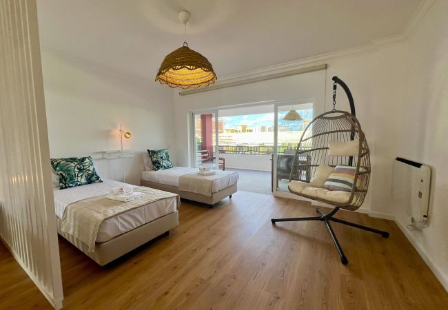 Apartment in Vilamoura - VILAMOURA MARINA CHARMING WITH POOL by HOMING