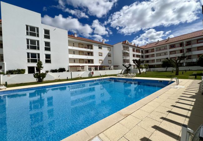 Apartment in Vilamoura - VILAMOURA MARINA CHARMING WITH POOL by HOMING