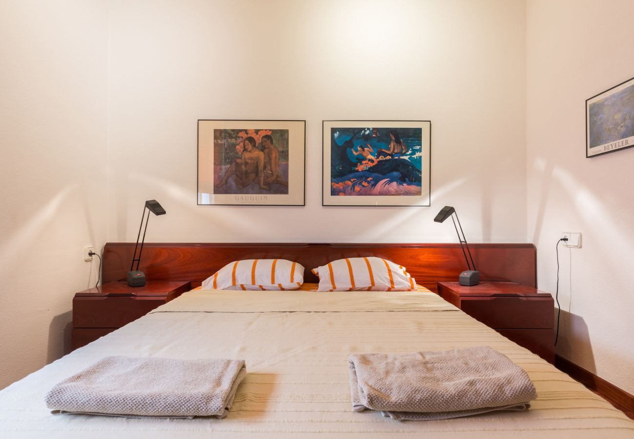 Apartamento en Barcelona - PORT BCN, classic 3bed with balcony