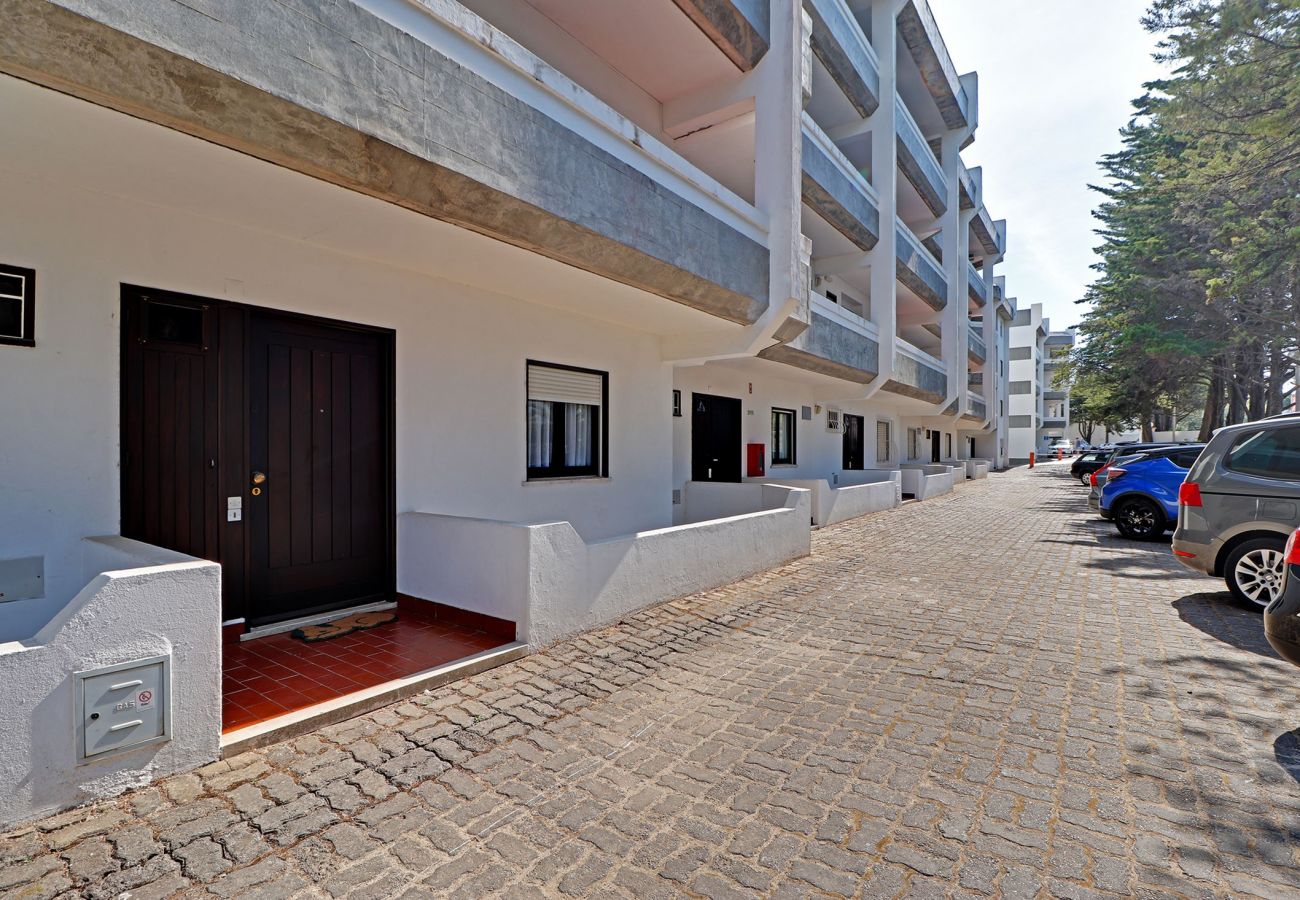 Apartamento en Albufeira - ALBUFEIRA TYPICAL WITH POOL by HOMING