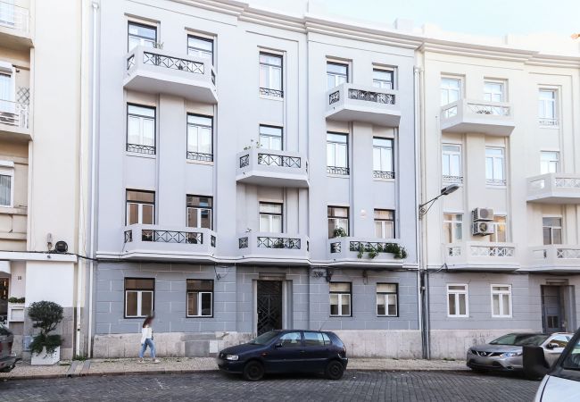 Apartamento en Lisboa ciudad - MARQUES DE POMBAL DUPLEX WITH TERRACE by HOMING