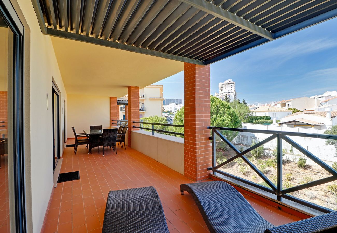 Apartamento en Albufeira - ALBUFEIRA MODERN WITH POOL by HOMING