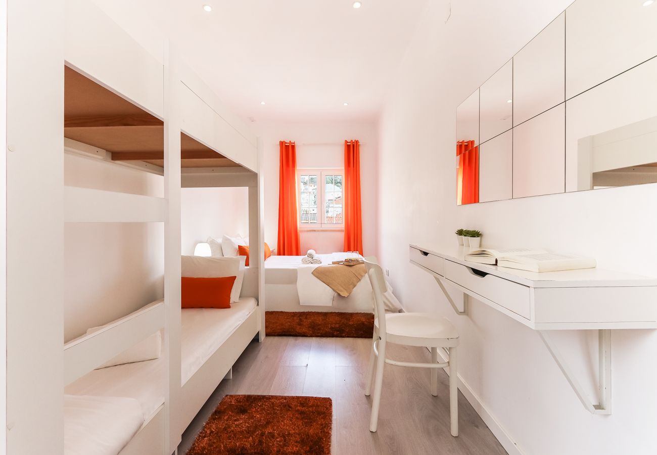Alquiler por habitaciones en Lisboa ciudad - DOWNTOWN PALMA SUITES 402 by HOMING