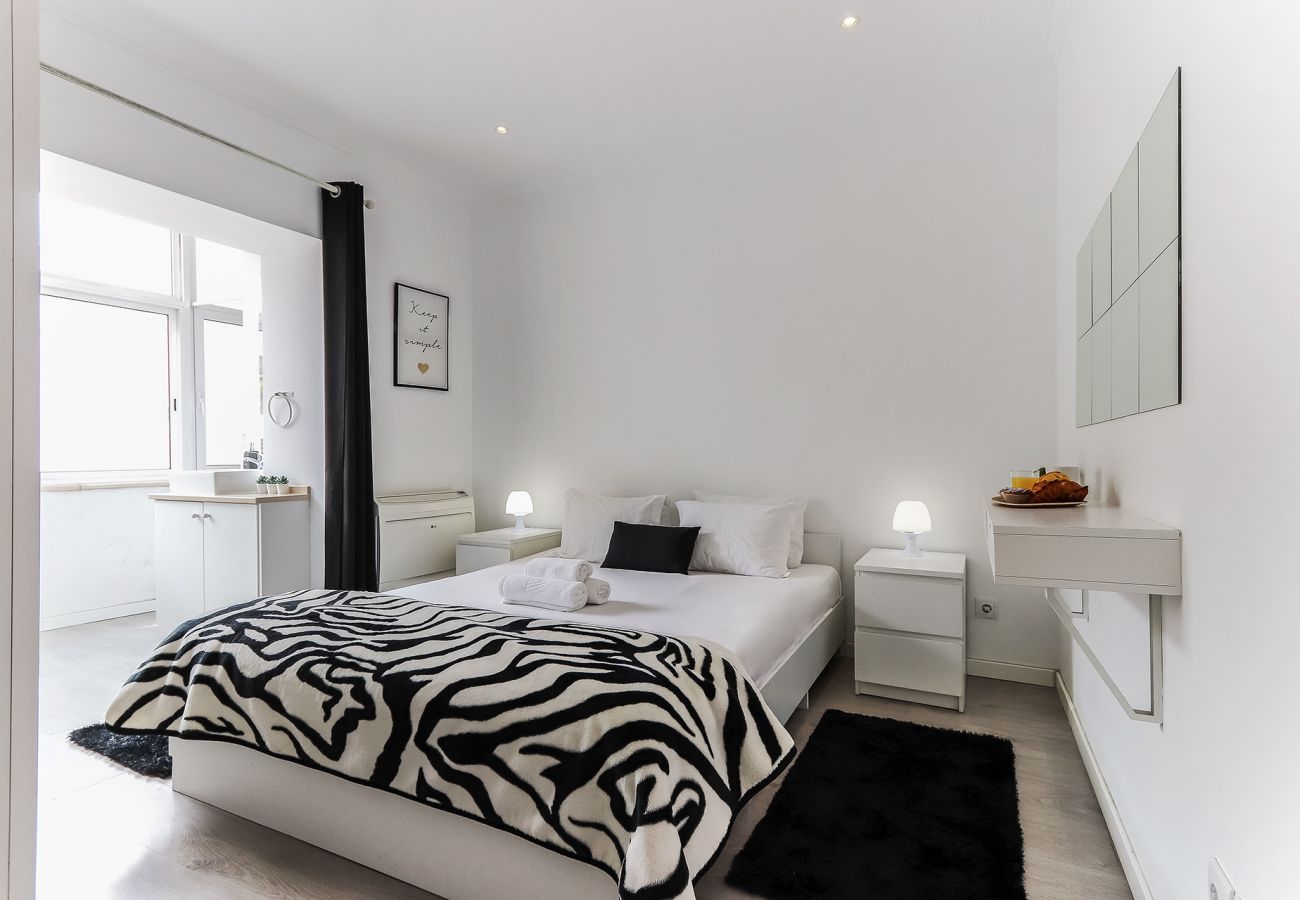 Alquiler por habitaciones en Lisboa ciudad - DOWNTOWN PALMA SUITES 403 by HOMING