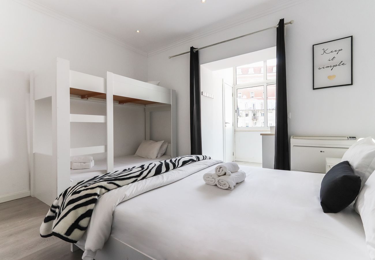 Alquiler por habitaciones en Lisboa ciudad - DOWNTOWN PALMA SUITES 403 by HOMING