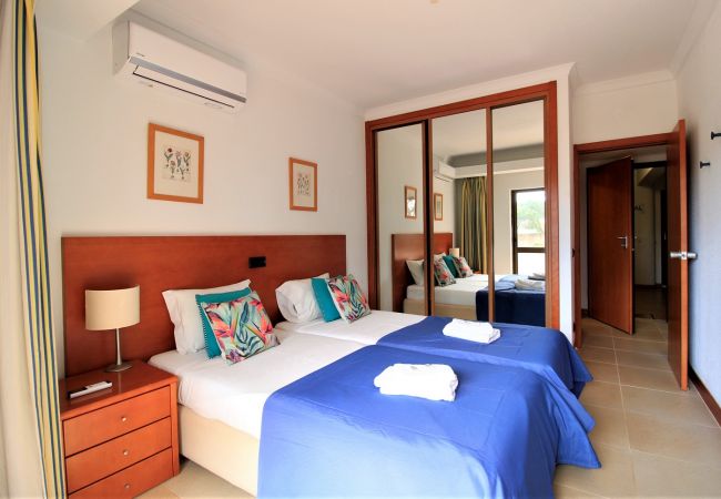 Apartamento en Vilamoura - VILAMOURA COSY 3 WITH POOL by HOMING