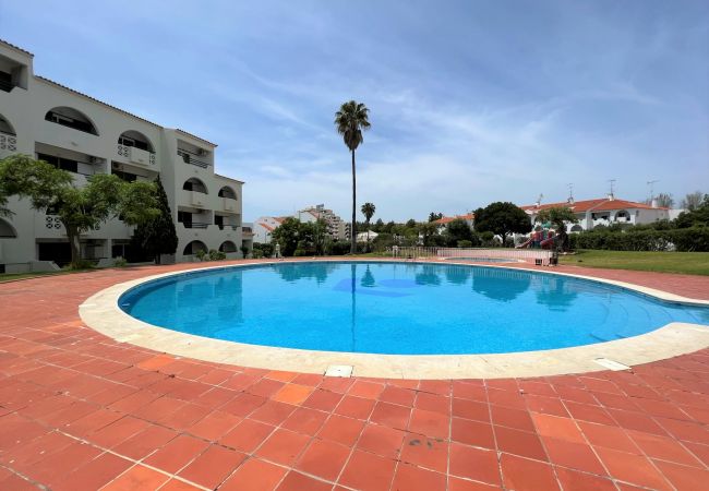 Apartamento en Albufeira - ALBUFEIRA TWINS 1 WITH POOL by HOMING