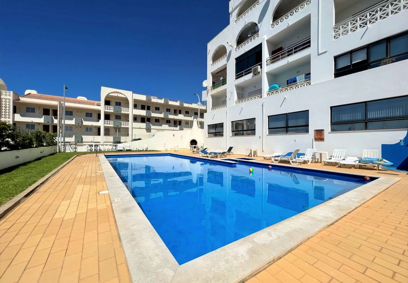 Apartamento en Albufeira - ALBUFEIRA CLASSIC 1 WITH POOL by HOMING